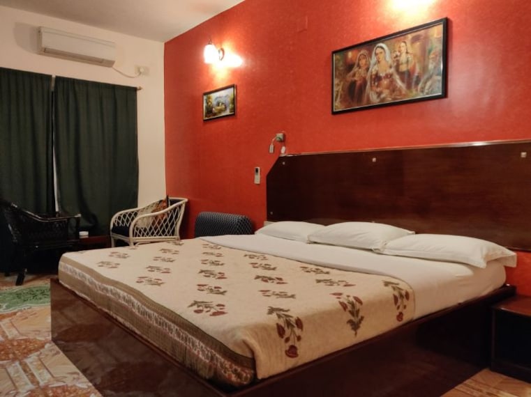 The Palms Beach Resort-2